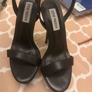Steve Madden Black Women's Heels size 6